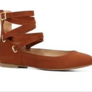 🌺BRAND NEW NEVER WORN STRAPPY FLATS🌺